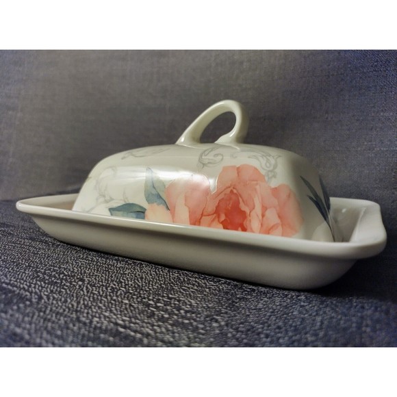 Martha Stewart Peony Elegant 7" Covered Butter Dish - Picture 4 of 13